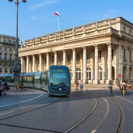 Place De La Bourse Hyper-centre Appartement *